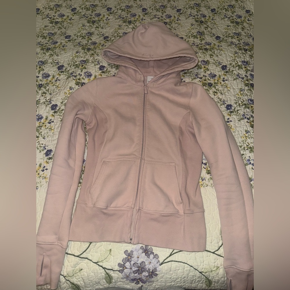 ARITIZIA fleece zip up sweater